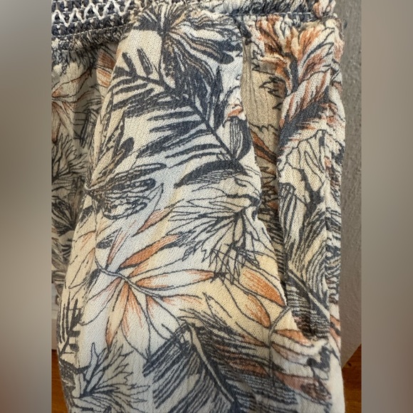 Swimsuit Coverup Short - Picture 3 of 5